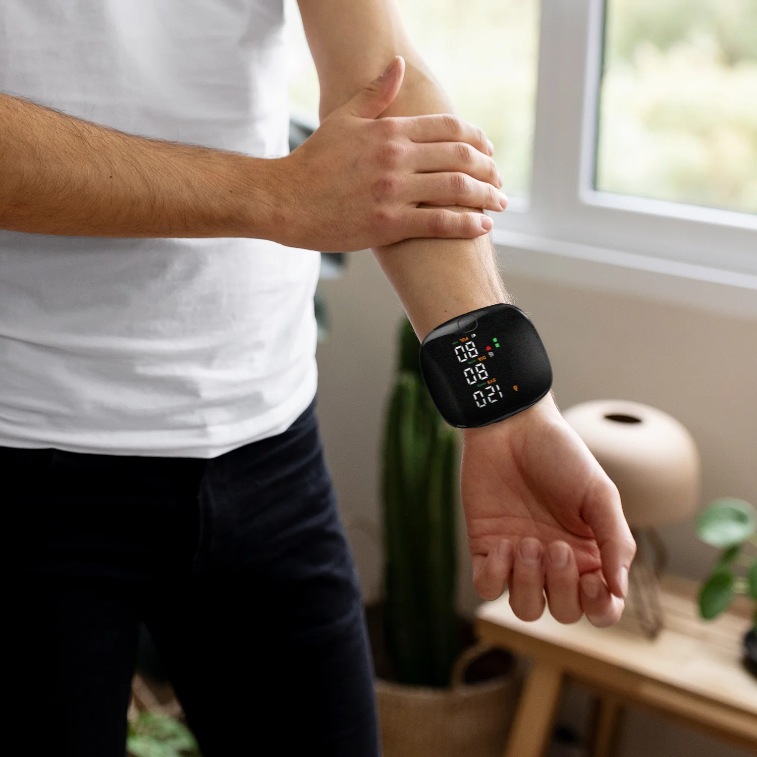 Smart Wrist Blood Pressure Monitor - Image 5